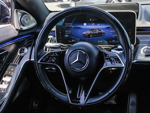 Used 2022 Mercedes-Benz Maybach S 580 4MATIC image 25