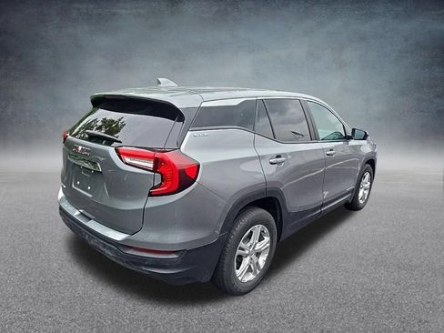 Used 2023 GMC Terrain SLE FWD image 9