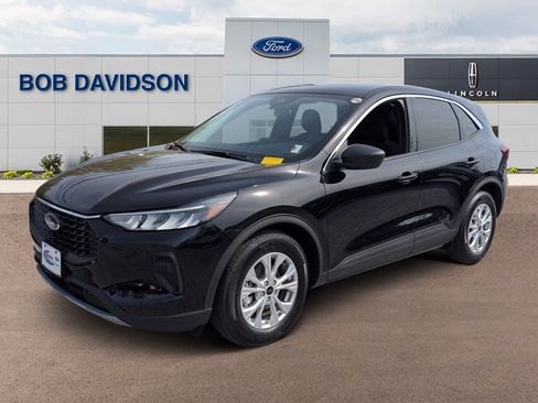 Certified 2024 Ford Escape Active w/ Cold Weather Package FWD image 1