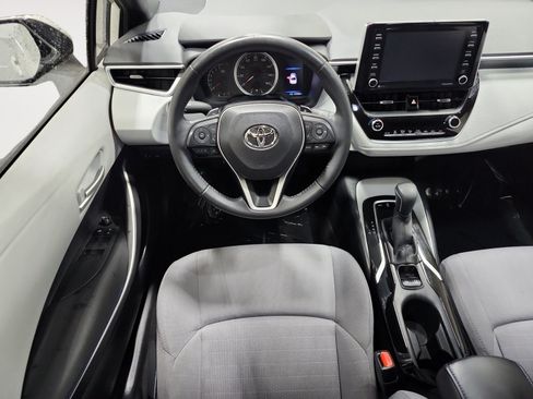 Used 2021 Toyota Corolla SE FWD image 11