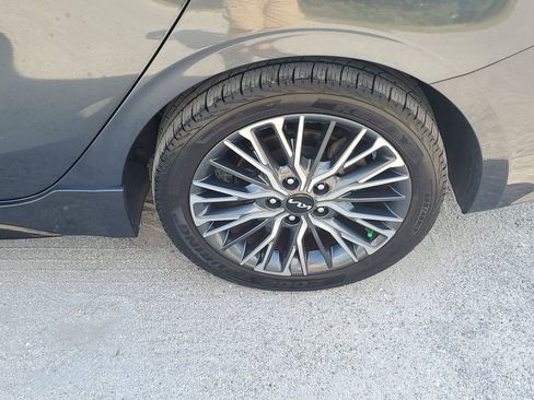 Used 2023 Kia Forte GT-Line w/ GT-Line Technology Package image 19