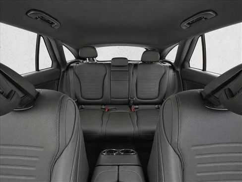 Used 2026 Mercedes-Benz GLC 300 image 20