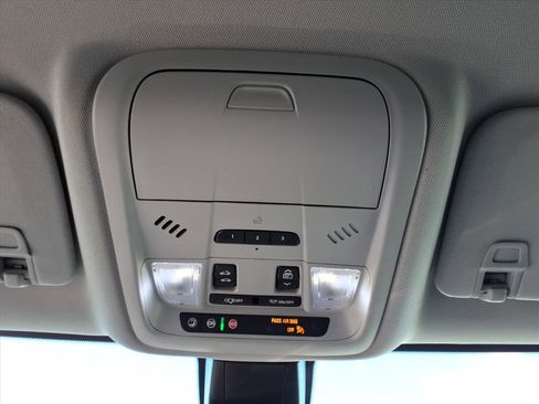 Used 2021 Chevrolet Blazer LT image 20