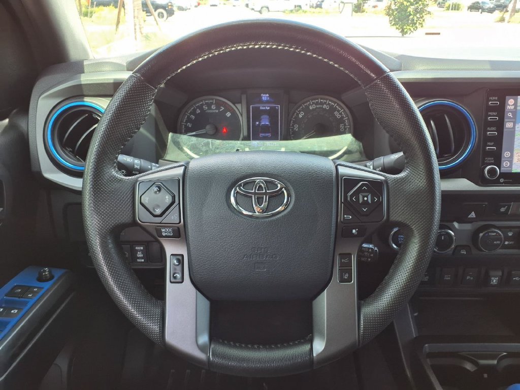 Used 2020 Toyota Tacoma TRD Off-Road w/ Technology Package AWD/4WD image 34