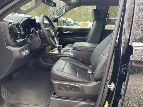Used 2023 GMC Sierra 1500 SLT w/ SLT Premium Package AWD/4WD image 39