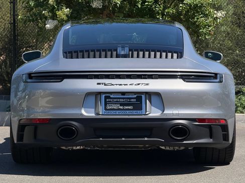 Certified 2024 Porsche 911 Carrera GTS RWD image 6