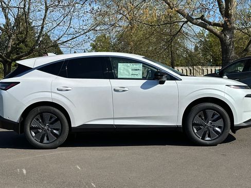 New 2025 Nissan Murano SL image 8