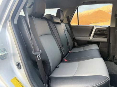 Used 2024 Toyota 4Runner SR5 Premium image 39