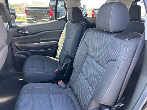 Used 2023 GMC Acadia SLE w/ Infotainment Package AWD/4WD image 36