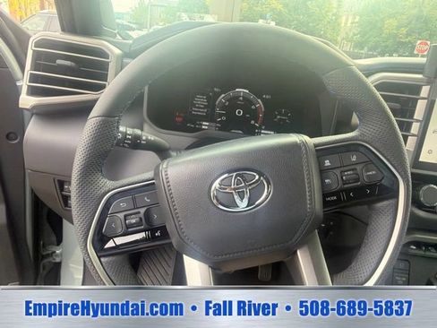 Used 2026 Toyota Tundra Platinum AWD/4WD image 13