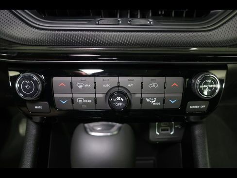 New 2026 Jeep Compass Limited w/ Sun, Sound & Navigation Group image 19