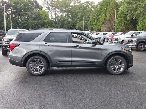 New 2026 Ford Explorer Active w/ Active Comfort Package AWD/4WD image 15