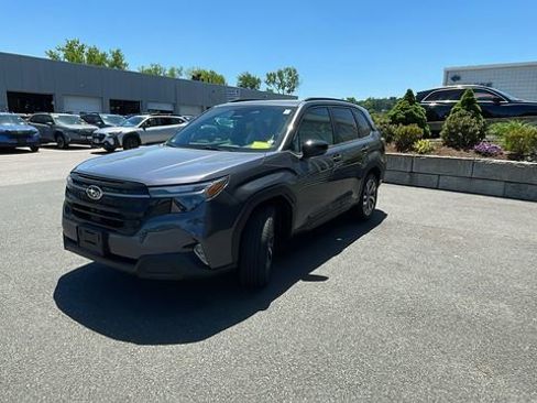 New 2026 Subaru Forester Touring AWD/4WD image 3