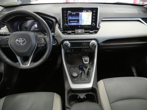 Used 2021 Toyota RAV4 Limited w/ Limited Grade Weather Package image 10