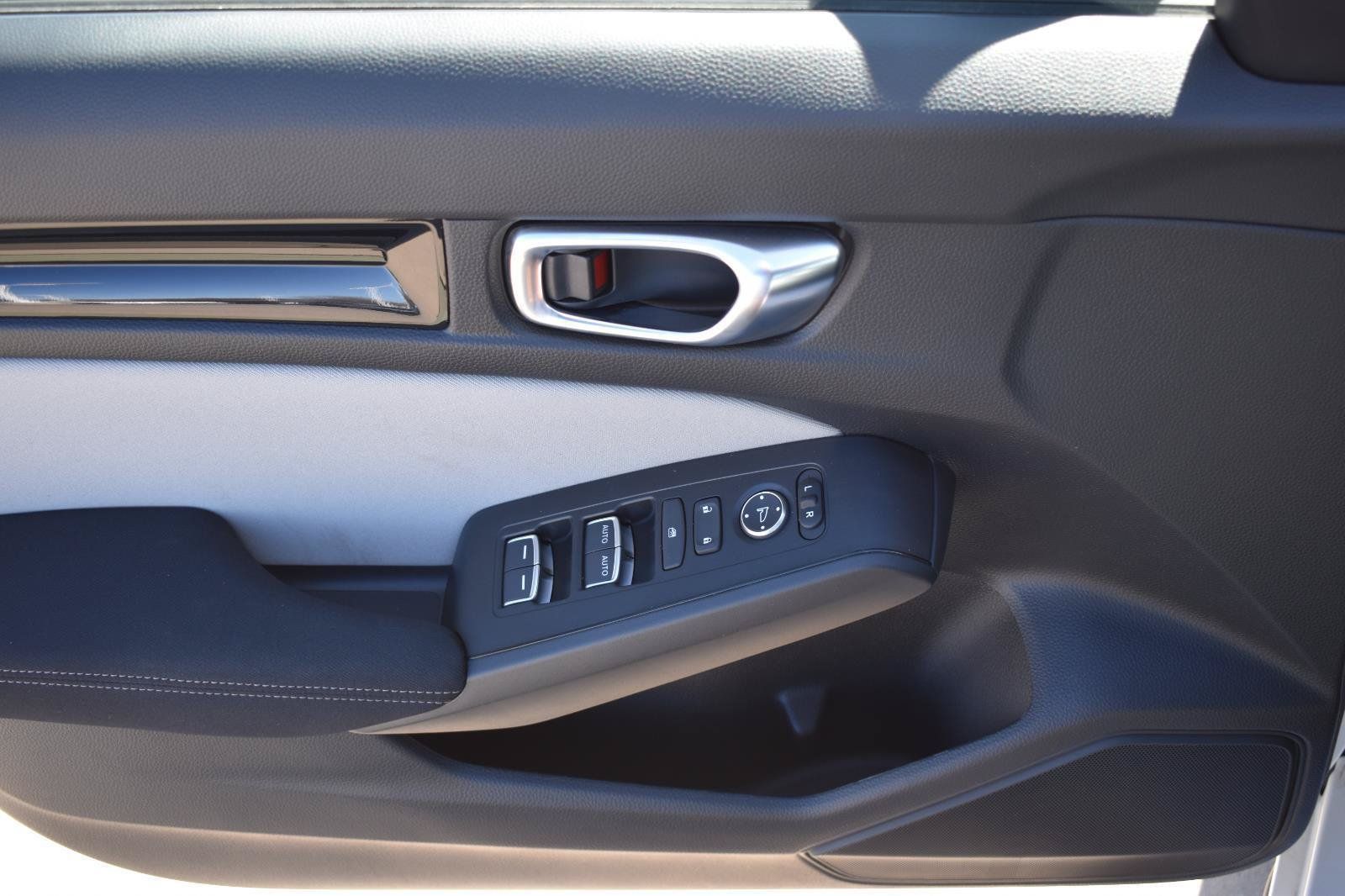 New 2025 Honda Civic Sport image 19