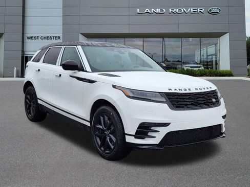 New 2026 Land Rover Range Rover Velar Dynamic SE image 2