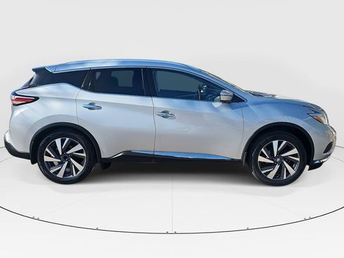 Used 2017 Nissan Murano Platinum w/ Platinum Technology Package image 2