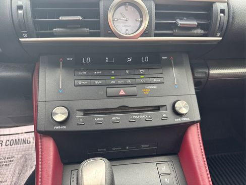 Used 2017 Lexus RC 300 F Sport image 29