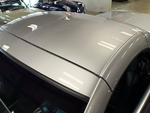 Used 2004 Chevrolet SSR w/ Preferred Equipment Group image 37