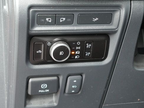 Certified 2023 Ford F150 XLT w/ Equipment Group 302A High image 6