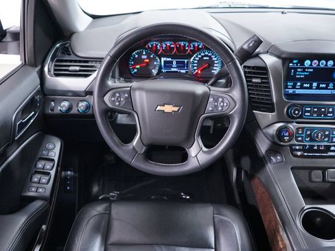 Used 2020 Chevrolet Tahoe LT w/ Max Trailering Package AWD/4WD image 11