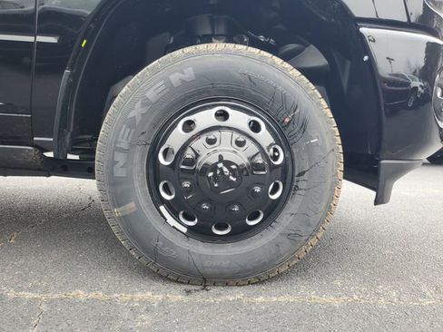 New 2026 RAM 3500 Laramie image 7