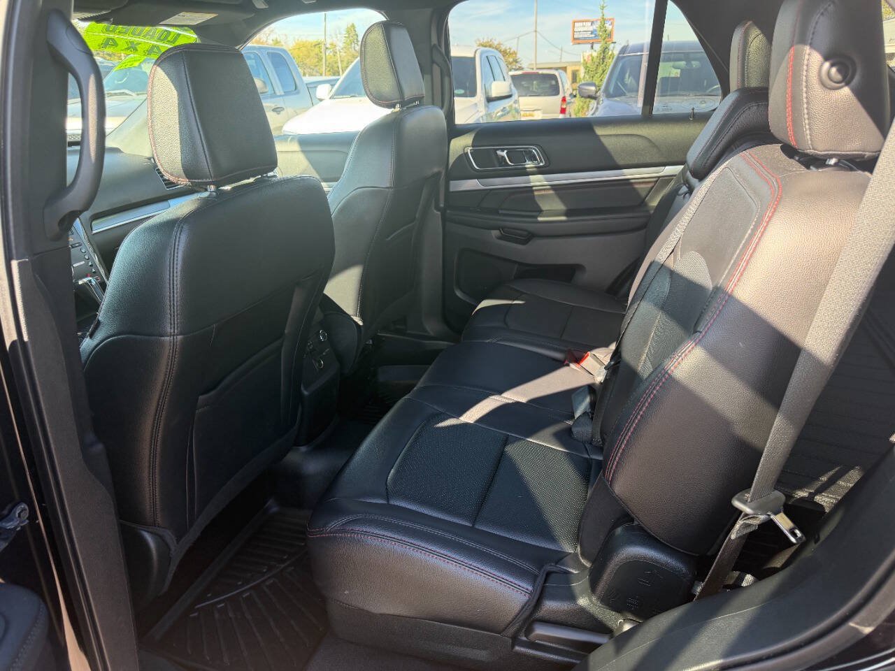 Used 2019 Ford Explorer Sport AWD/4WD image 11