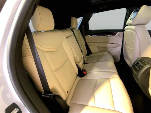 Used 2017 Cadillac XT5 Luxury w/ Driver Awareness Package AWD/4WD image 20