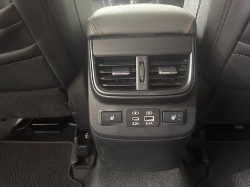 Used 2024 Subaru Outback Wilderness image 13