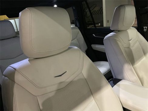 Certified 2022 Cadillac XT6 Sport w/ Technology Package image 21