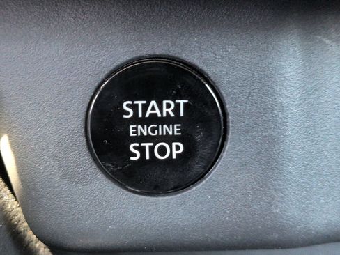 Used 2026 Nissan Rogue SV AWD/4WD image 27