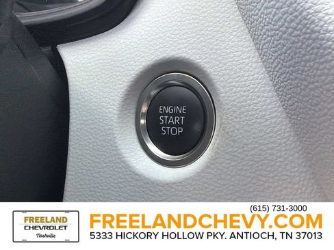 Used 2026 Toyota Corolla SE FWD image 30