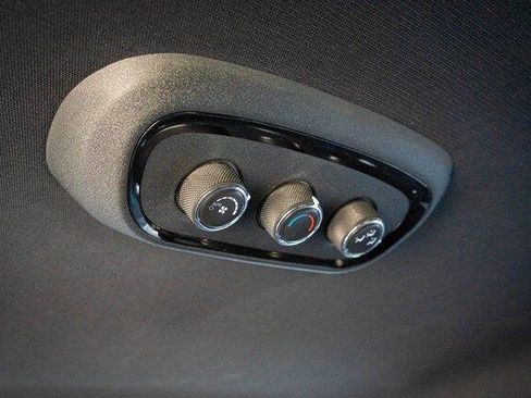 Used 2024 Dodge Durango GT AWD/4WD image 28