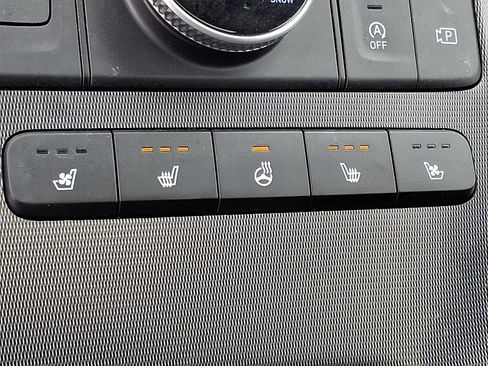 Used 2024 Hyundai Palisade Calligraphy image 22