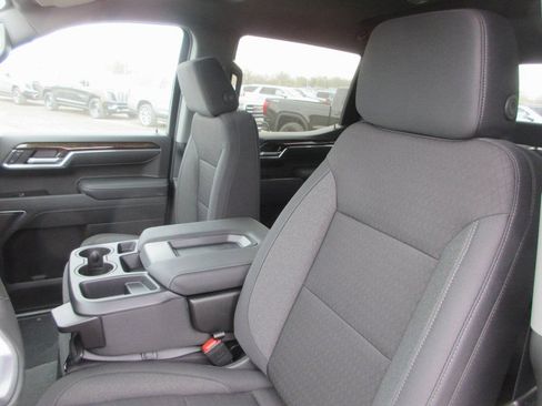 New 2026 GMC Sierra 1500 SLE AWD/4WD image 15