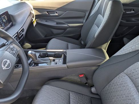 New 2026 Nissan Sentra SV FWD image 12
