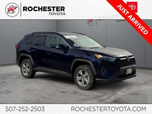 Certified 2025 Toyota RAV4 XLE AWD/4WD image 1