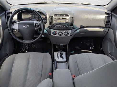 Used 2010 Hyundai Elantra GLS FWD image 15