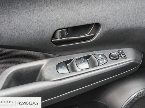 Used 2022 Nissan Kicks S image 21