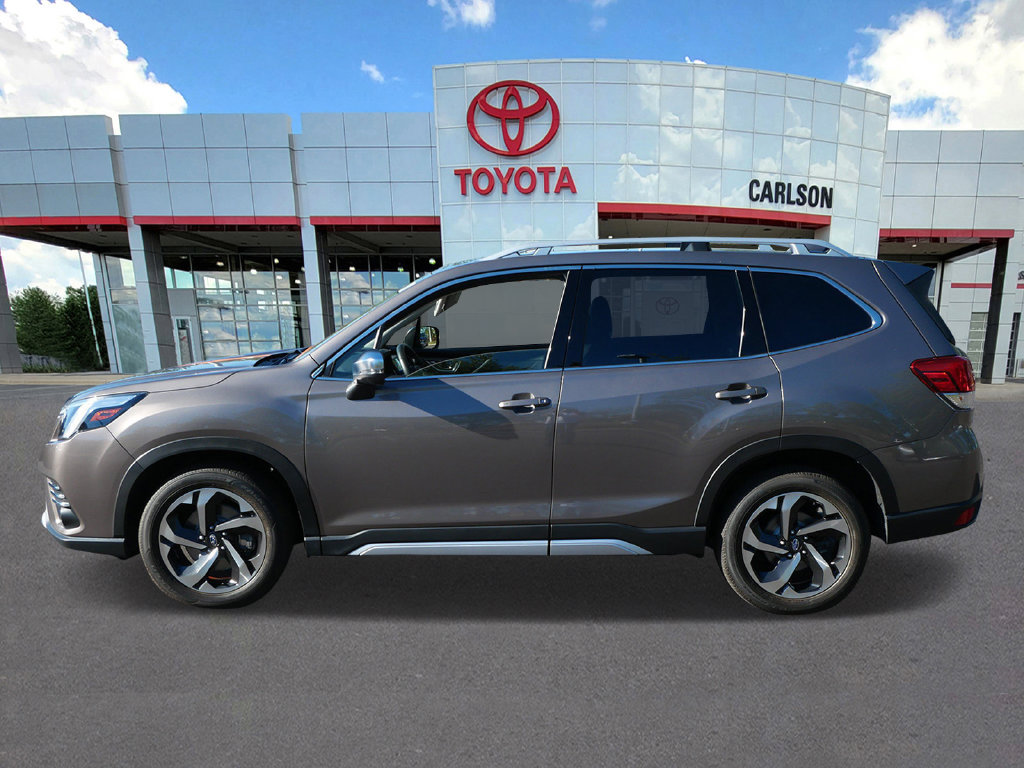 Used 2023 Subaru Forester Touring AWD/4WD image 7
