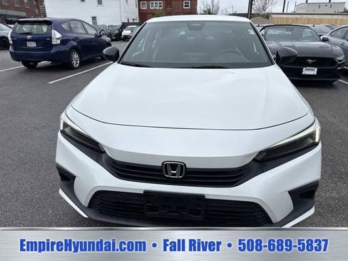 Used 2022 Honda Civic Sport image 11