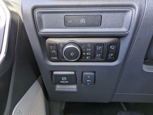 New 2025 Ford F150 Platinum w/ Equipment Group 702A High image 32