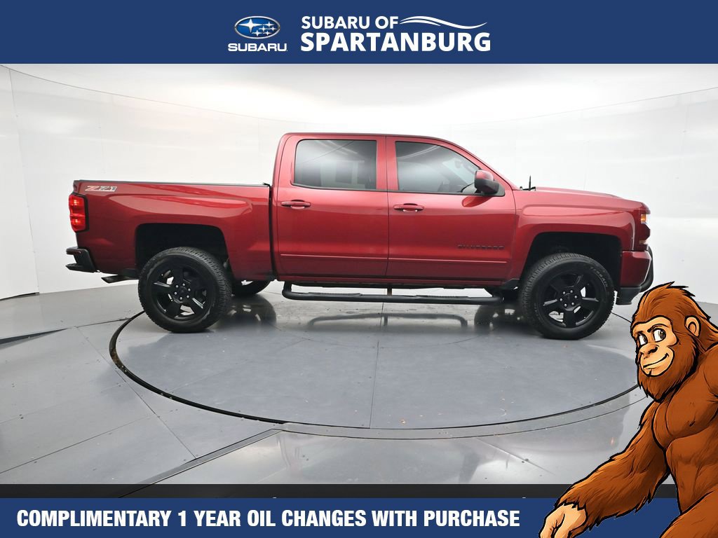 Used 2018 Chevrolet Silverado 1500 LT w/ All Star Edition AWD/4WD image 9