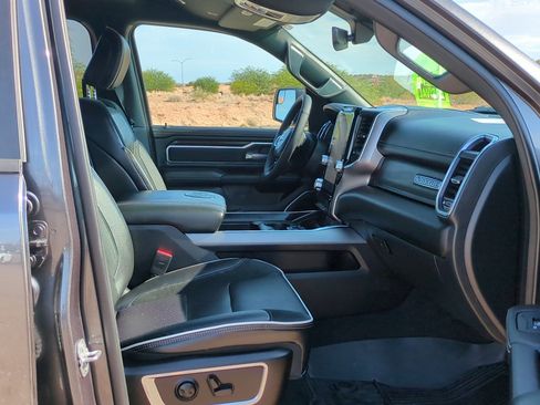 Used 2025 RAM 1500 Laramie w/ Sport Appearance Package AWD/4WD image 30