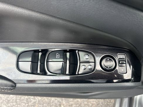 Used 2023 Nissan Altima 2.5 SV image 15