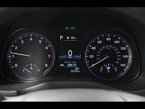 Certified 2023 Hyundai Kona SEL AWD/4WD image 8