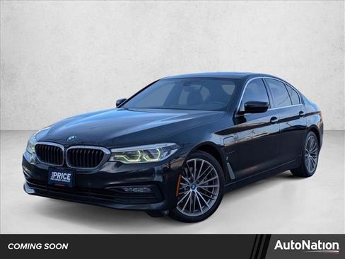 Used 2018 BMW 530e xDrive image 1