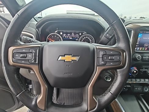 Used 2021 Chevrolet Silverado 1500 High Country image 19
