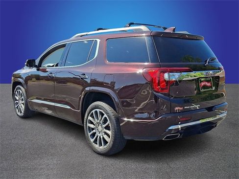 Used 2021 GMC Acadia Denali w/ Denali Technology Package image 6