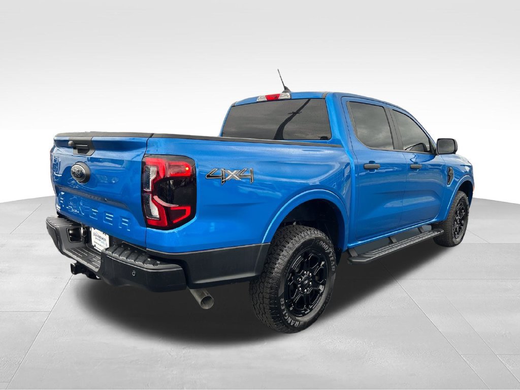 Used 2025 Ford Ranger XLT w/ Black Appearance Package AWD/4WD image 5